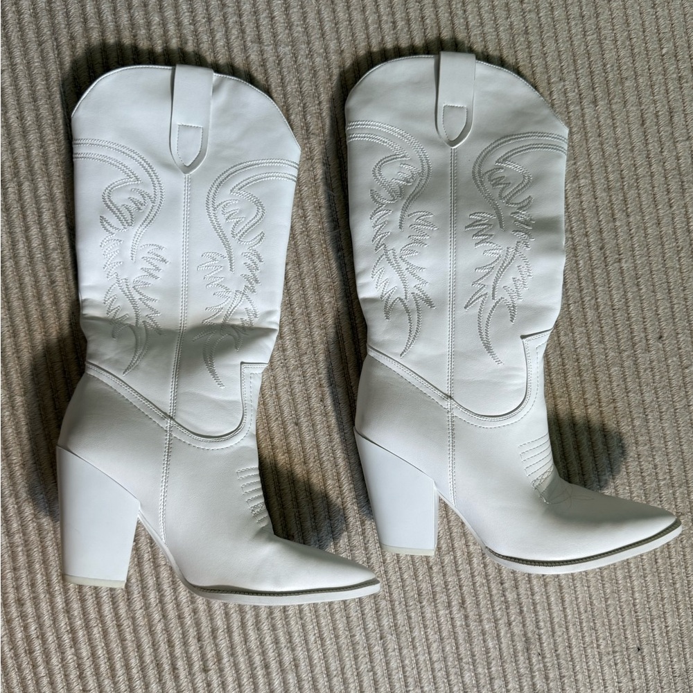 White Western Cowboy Boots